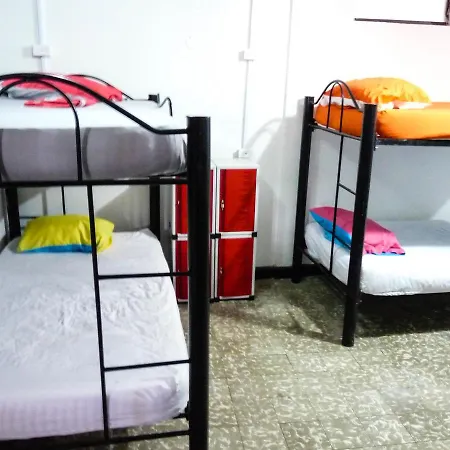 Hostal Music (adults Only) *